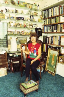 Author Sarah Fabian Baddiel at home with some of her collection of golf memorabilia Artist: Unknown