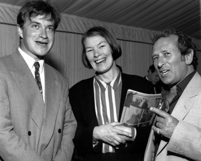 Glenda Jackson (1936- ), British politician and actress, with Harry Enfield, British comedian, 1991. Artist: Sidney Harris