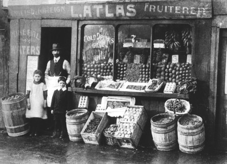 Jewish fruiterer, Manchester, c1900. Artist: Unknown