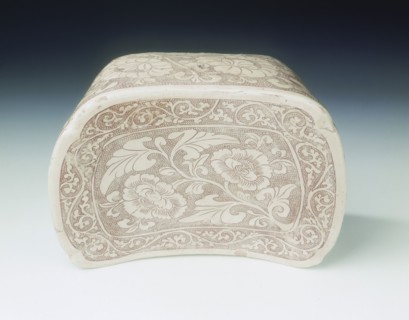 Cizhou stoneware pillow, Five Dynasties-early Northern Song dynasty, China, 10th-11th century. Artist: Unknown