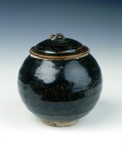 Cizhou-type black glazed globular jar and cover, Jin dynasty, China, 1168. Artist: Unknown