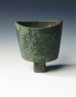 Bronze duo bell with dragon decoration, Eastern Zhou dynasty, China, 6th-early 5th century BC. Artist: Unknown