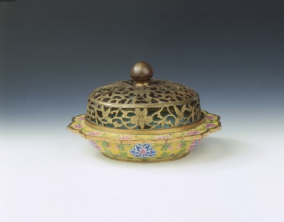 Beijing enamel incense stick holder, Qing dynasty, China, early-mid 18th century. Artist: Unknown