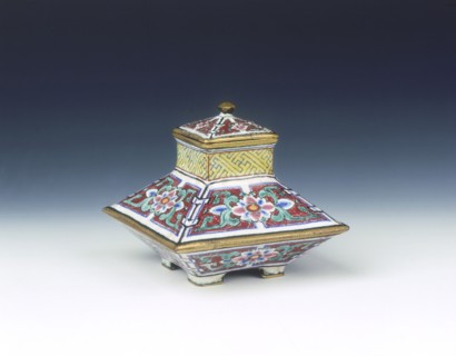 Canton enamel condiment jar and cover, Qing dynasty, China, 18th century. Artist: Unknown