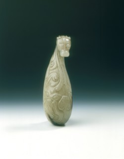 Jade phoenix-headed garment hook, early Six Dynasties period, China, 220-420. Artist: Unknown
