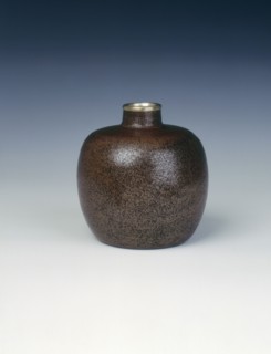Globular stoneware jar with red oil spot glaze, Song dynasty, China, 13th century. Artist: Unknown