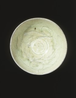 Celadon bowl, Song dynasty, China, 12th century. Artist: Unknown