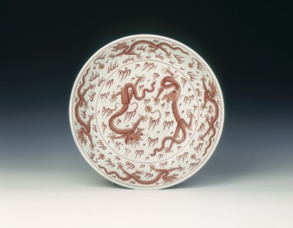 Iron red dragon dish, Qing dynasty, China, 1662-1722. Artist: Unknown