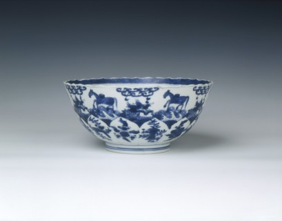 Bowl with horses carrying books, Qing dynasty, Kangxi period, China, 1662-1722. Artist: Unknown