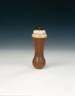 Gourd cricket box, Qing dynasty, China, mid 19th century. Artist: Chen Jintang