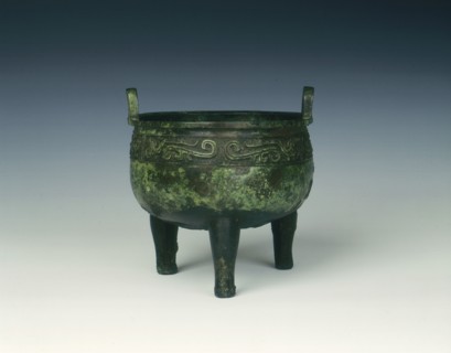 Bronze ding with crested bird frieze, Early Western Zhou, China, late 11th-early 10th century BC. Artist: Unknown