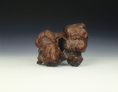 Dog-like natural wood sculpture, Qing dynasty, China, 18th century. Artist: Unknown