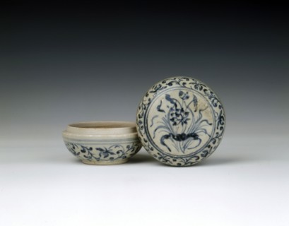 Blue and white covered box with bunch of lotus, Chu Dau kiln, Vietnam, mid 15th century. Artist: Unknown