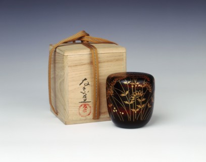 Lacquer natsume with original box signed 'Ujo Gota', 1970-1979. Artist: Unknown