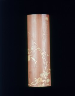Liuqing bamboo wrist rest with praying mantis, 1982. Artist: Fan Muk Yen