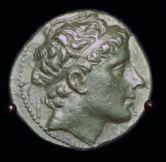 Gold stater of Antiochus Theos II, 3rd century BC. Artist: Unknown
