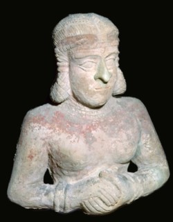 Terracotta statue of a woman, Old Babylonian (?), 2000BC-1750BC. Artist: Unknown
