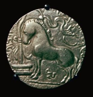 Gold coin of King Samudra Gupta, 4th century. Artist: Unknown
