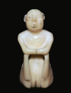 Inuit carving of a human figure, 19th century. Artist: Unknown