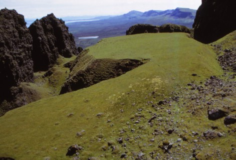 The Table, Quirang, Isle of Skye, Scotland, 20th century.  Artist: CM Dixon.