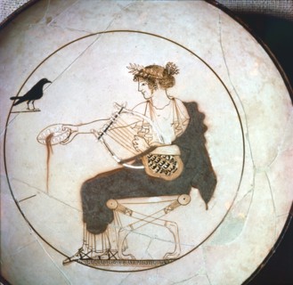Apollo offering a libation to the raven, kylix, 5th century BC.