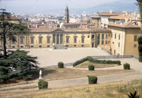 Pitti Palace and the Boboli Gardens in August, Florence, Italy, c20th century. Artist: Unknown.