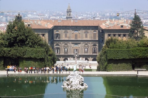 Pitti Palace and the Boboli Gardens in August, Florence, Italy, c20th century.  Artist: Unknown.