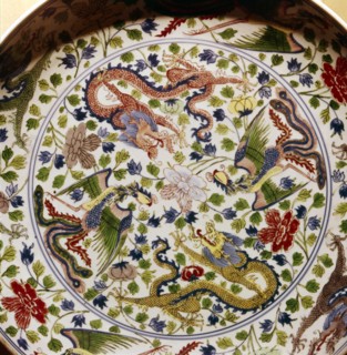 Porcelain Dish with Dragons and Phoenixes, c18th century. Artist: Unknown.