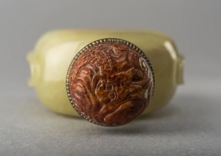 Jade snuff bottle, China, Qing dynasty, 1644-1911. Creator: Unknown.