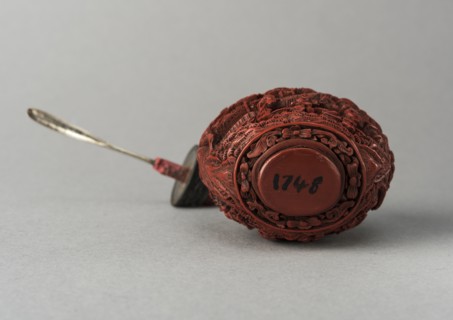 Lacquer snuff bottle, China, Qing dynasty, 1644-1911. Creator: Unknown.