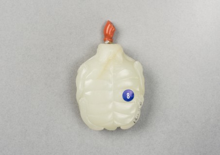 Jade snuff bottle in a turtle form, China, Qing dynasty, 1644-1911. Creator: Unknown.