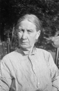 Eliza Pace, Hyden, Leslie County, Kentucky, USA, 1916-1918. Artist: Cecil Sharp