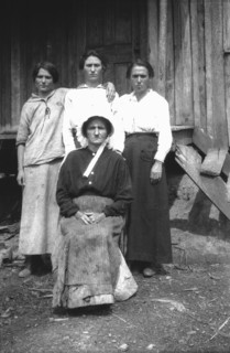 Mollie Broughton, Barbourville, Knox County, Kentucky, USA, 1916-1918. Artist: Cecil Sharp