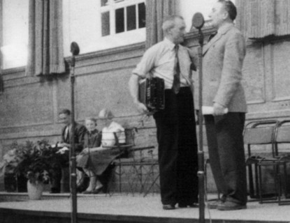 Bob Roberts and Bob Copper, Cecil Sharp House, London, October 1957. Artist: Eddis Thomas