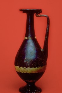 Roman vase, 350-450 AD. Artist: Unknown