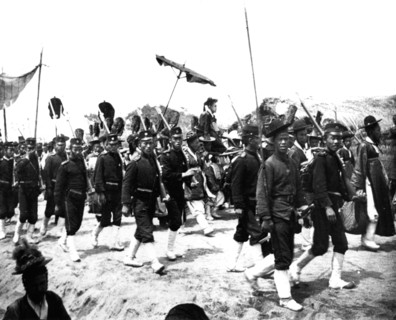 Imperial Japanese procession, 1900. Artist: Unknown