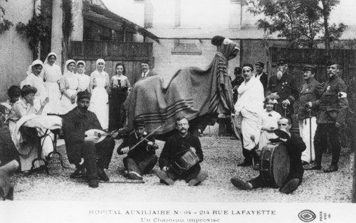 Improvised camel, auxiliary hospital, Rue Lafayette, Paris, France, World War I, 1914-1918. Artist: Unknown
