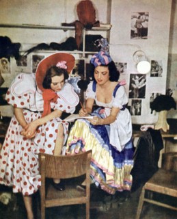 Two women from the light opera Like One Time in May, by Walter Kollo, Berlin, 1943. Artist: Unknown