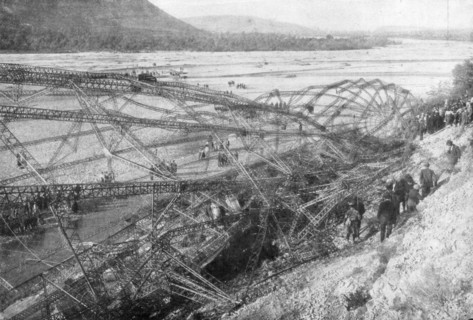 The carcass of Zeppelin LZ85 (L45), 20 October 1917. Artist: Unknown