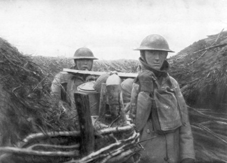 American troops at the front delivering soup to their comrades, 1917-1918. Artist: Unknown