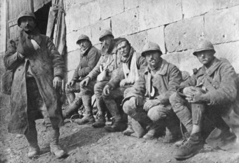 Evacuated French wounded after the battle at Plessis-de-Roye, Picardy, France, 30 March 1918. Artist: Unknown