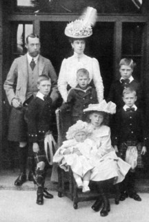 The Prince and Princess of Wales and their children, Abergeldie, Scotland, 1906. Artist: Unknown