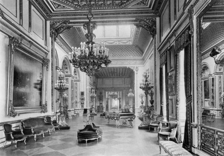 The great gallery, Stafford House, 1908.Artist: Bedford Lemere and Company