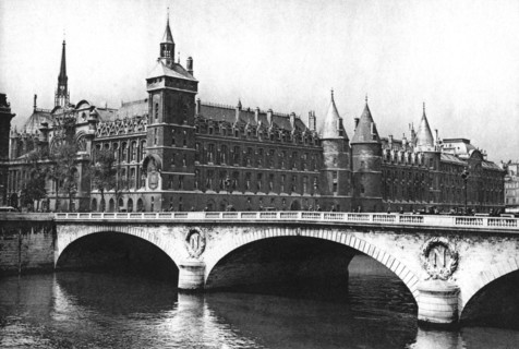 View of the Courts of Justice and the Pont Neuf from the River Seine, Paris, 1931.Artist: Ernest Flammarion
