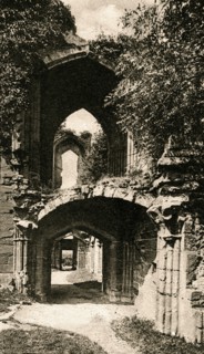 Entrance to the banqueting hall, Kenilworth Castle, Warwickshire, early 20th century. Artist: Unknown
