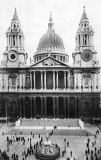 St Paul's Cathedral, London, early 20th century. Artist: Unknown