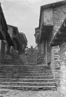 Steps leading to the kailana bazaar, India, 1917. Artist: Unknown
