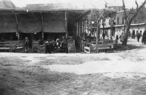 Arab coffee shop, Baghdad, Mesopotamia, WWI, 1918. Artist: Unknown