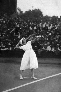 Suzanne Lenglen winning her first championship at Wimbledon, 1919, (1930). Artist: Unknown
