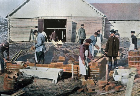 Builders outside Moscow, Russia, c1890. Artist: Gillot